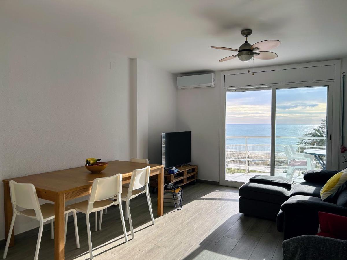 Apartment Foix Cubelles Eksteriør billede